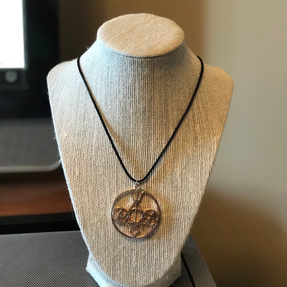 Book Lovers Necklace
